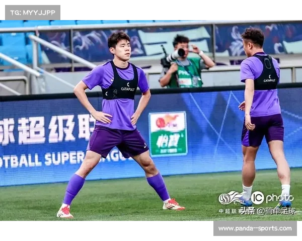 津媒称谢维军孙铭谦恢复顺利巴顿因伤缺席天津津门虎战云南玉昆 津媒称谢维军孙铭谦恢复顺利巴顿因伤缺席天津津门虎战云南玉昆